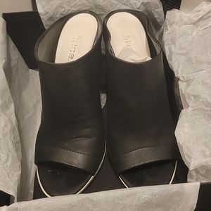 Vince Allison Open Toe Mules